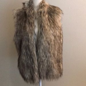 L Anthropologie Dolan faux fur vest tan black knit